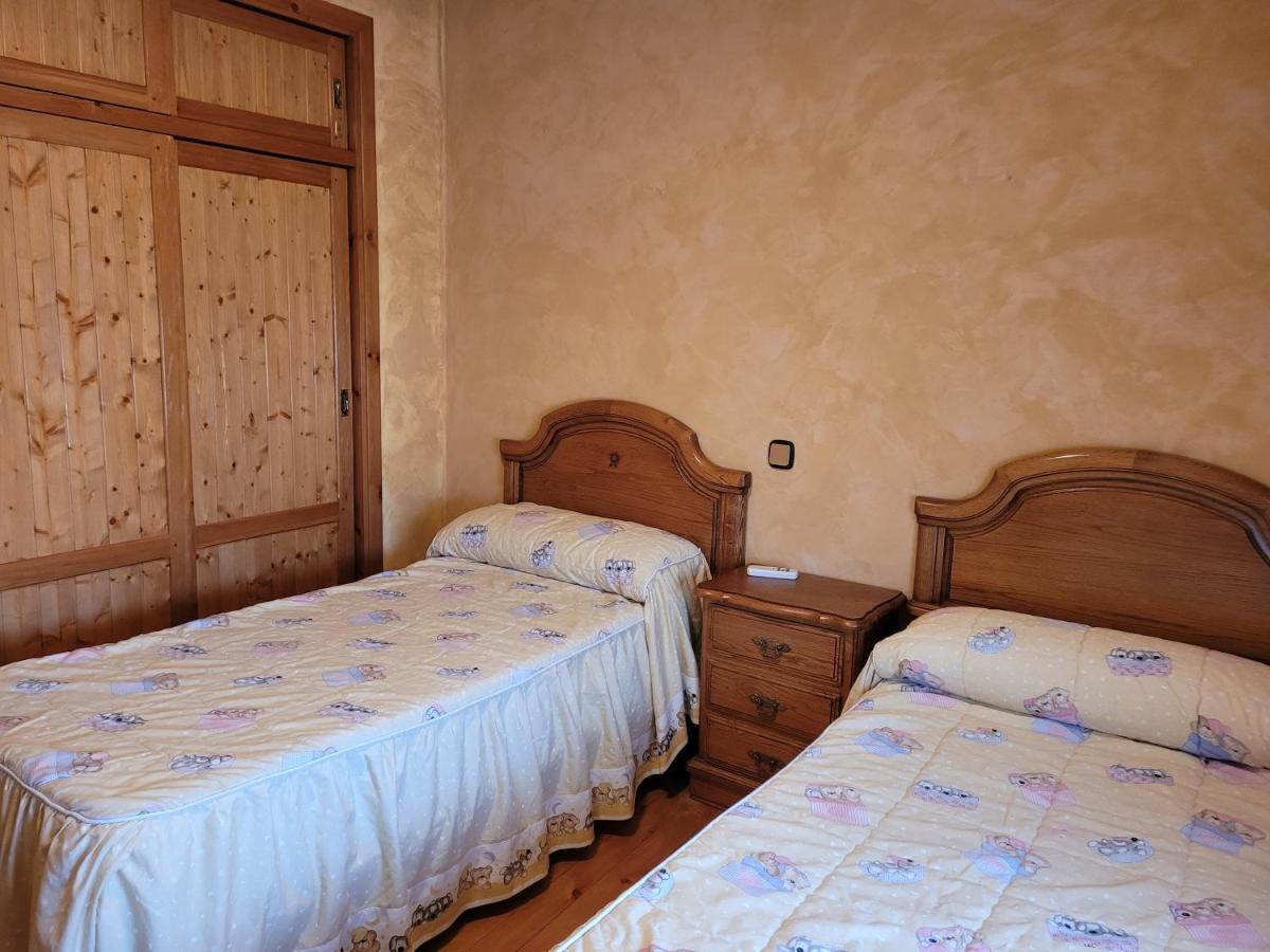 Casa Rural La Vid Cadalso de los Vidrios Eksteriør bilde