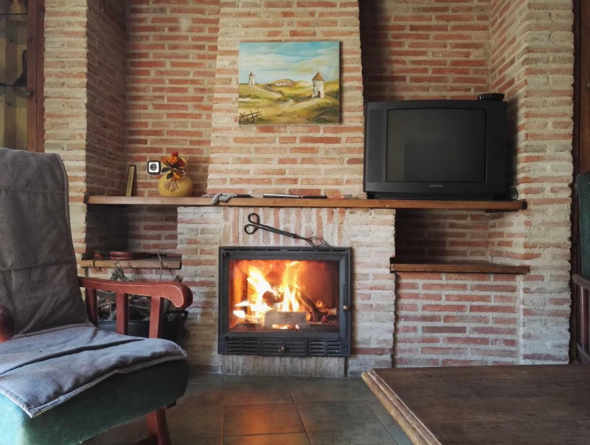 Casa Rural La Vid Cadalso de los Vidrios Eksteriør bilde